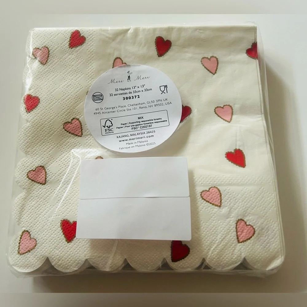 32 Meri Meri Napkins 6.5” Pink Red Hearts made in Malaysia Scalloped Edges